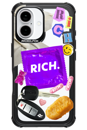 Essentials - Apple iPhone 16