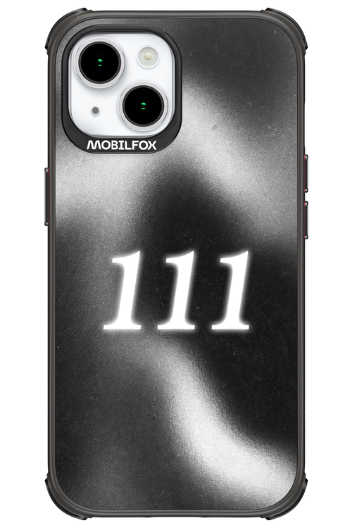 111 - Apple iPhone 15