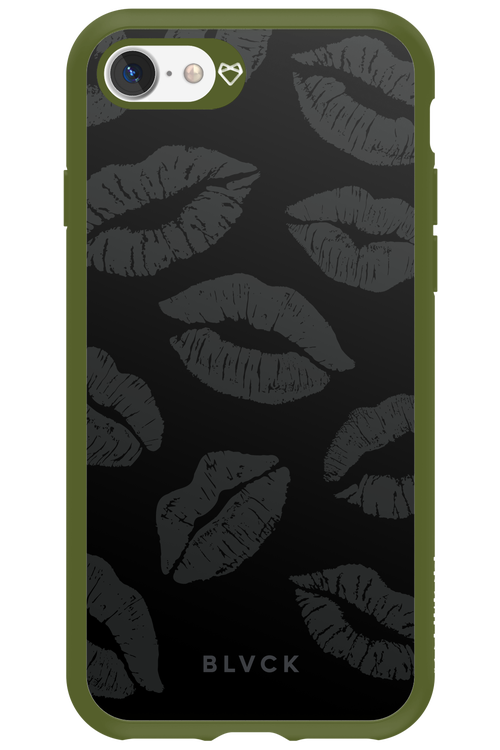 Dark Lips - Apple iPhone 7