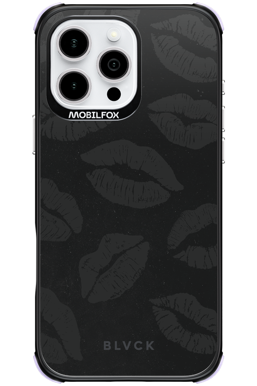 Dark Lips - Apple iPhone 16 Pro Max