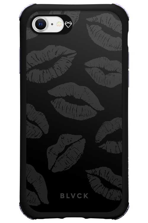 Dark Lips - Apple iPhone 7