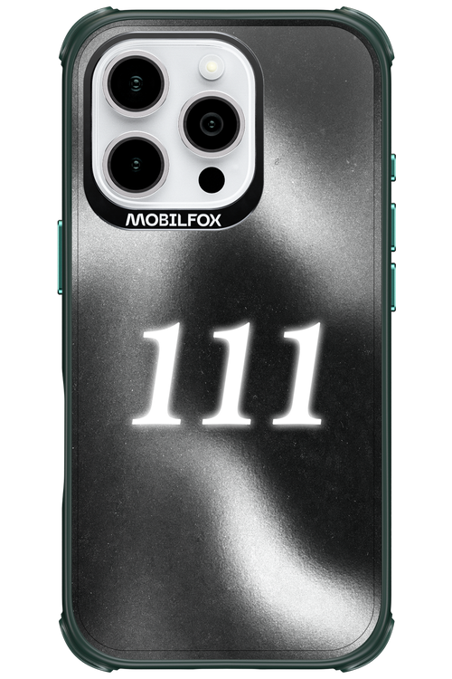 111 - Apple iPhone 16 Pro