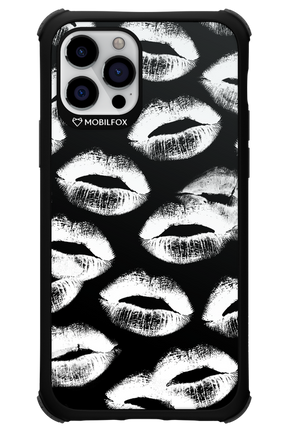 Ghost Kiss Black - Apple iPhone 12 Pro
