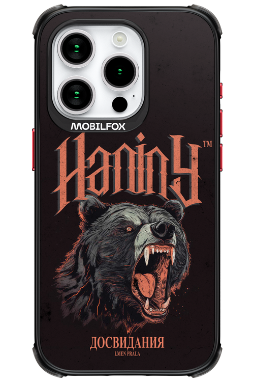 Bear Attack - Apple iPhone 15 Pro