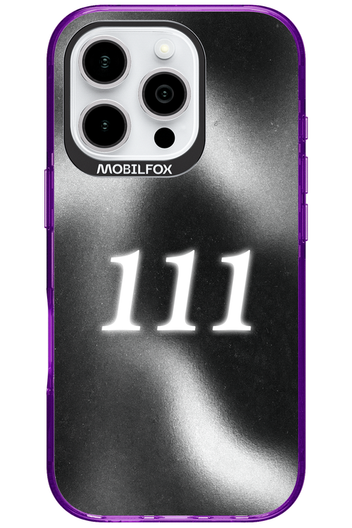 111 - Apple iPhone 16 Pro